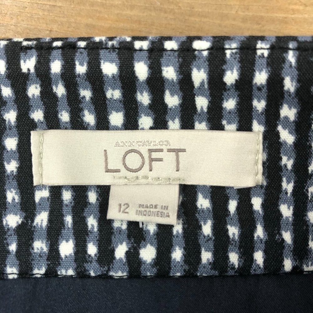 LOFT black/white/blue check skirt - Picture 4 of 9
